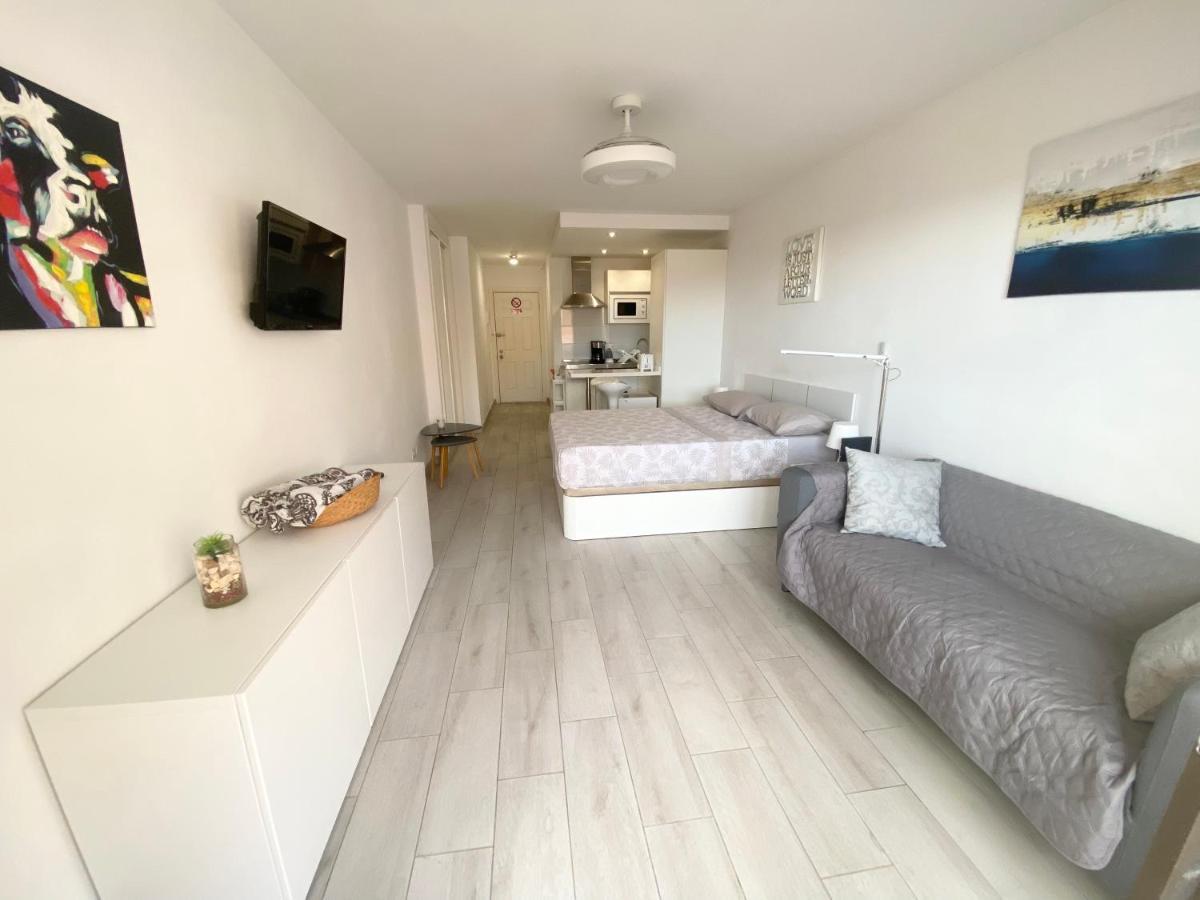 Top Floor, Panoramic Studio, Heated Pool Los Cristianos  Exteriör bild